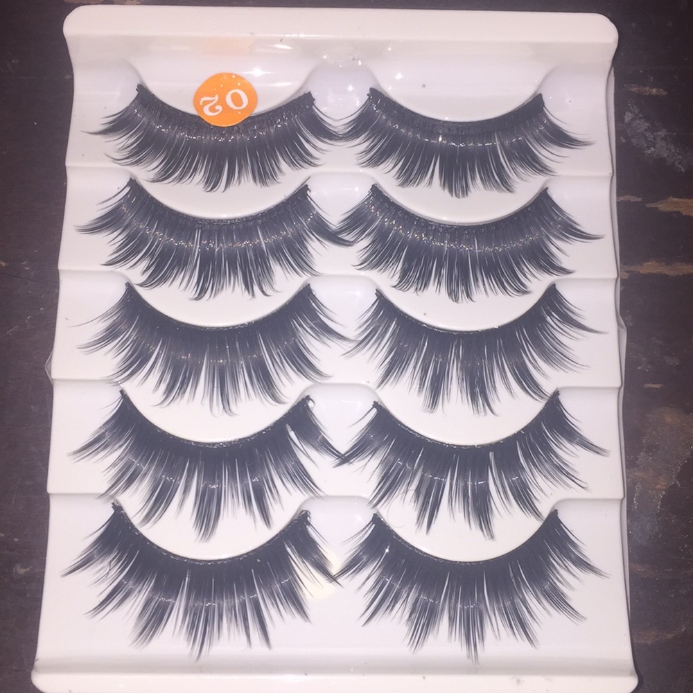 Lashes